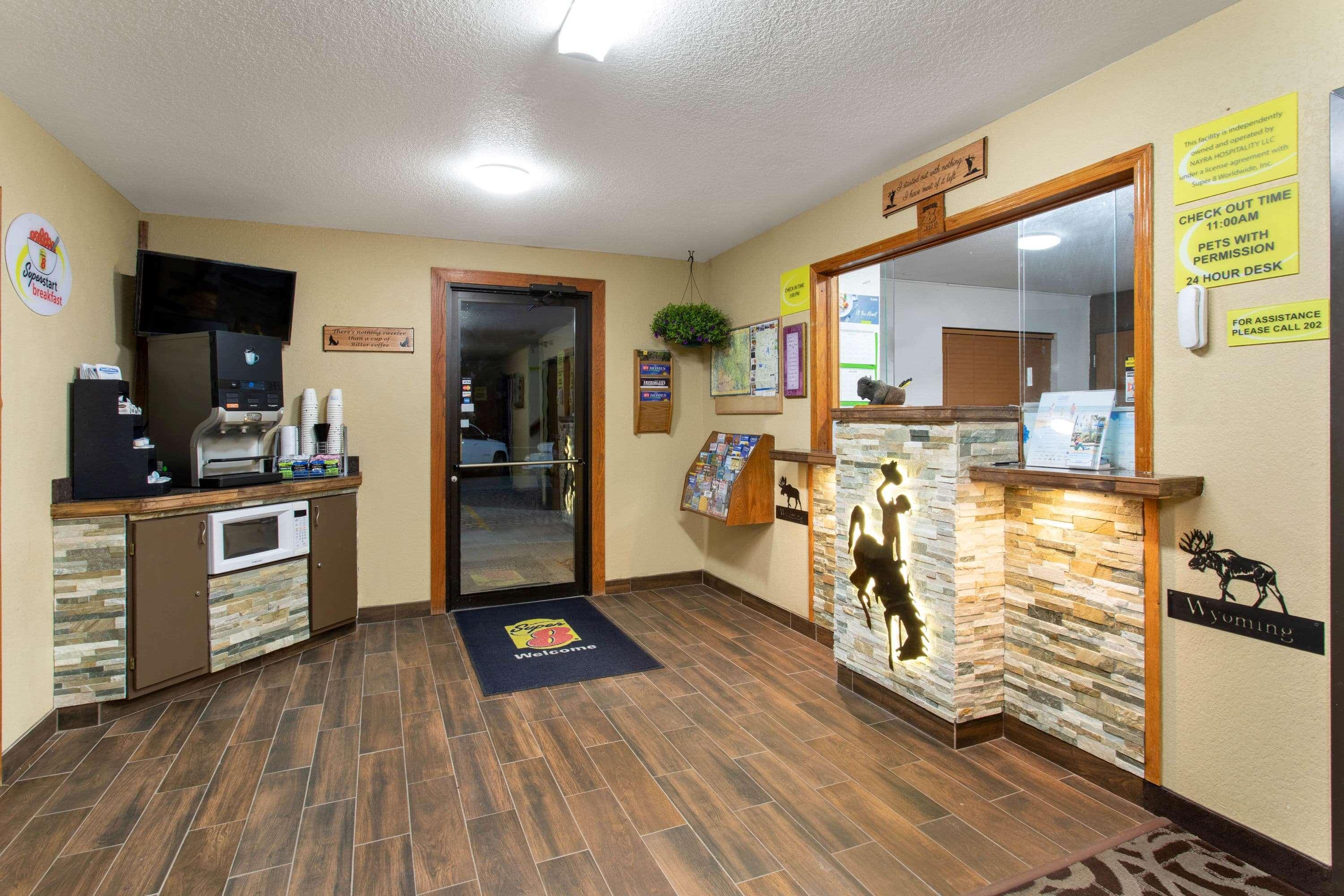 Motel Super 8 By Wyndham Dubois Extérieur photo